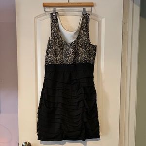 Black and white Express Dress